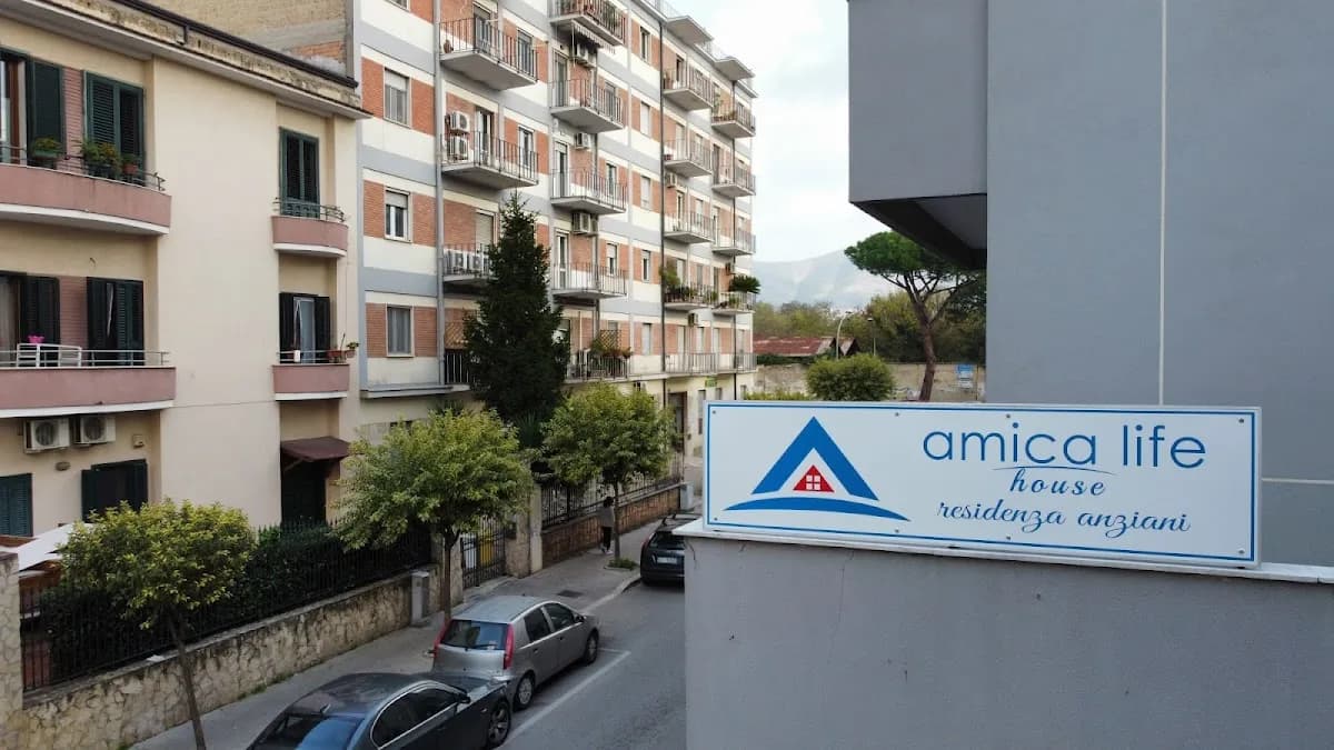 Amica Life Residenza Anziani - Caserta