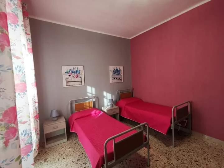 Casa Di Riposo Centro Madre Del Divino Amore Fondazione Opere Di Carita R. Gentile - Palermo