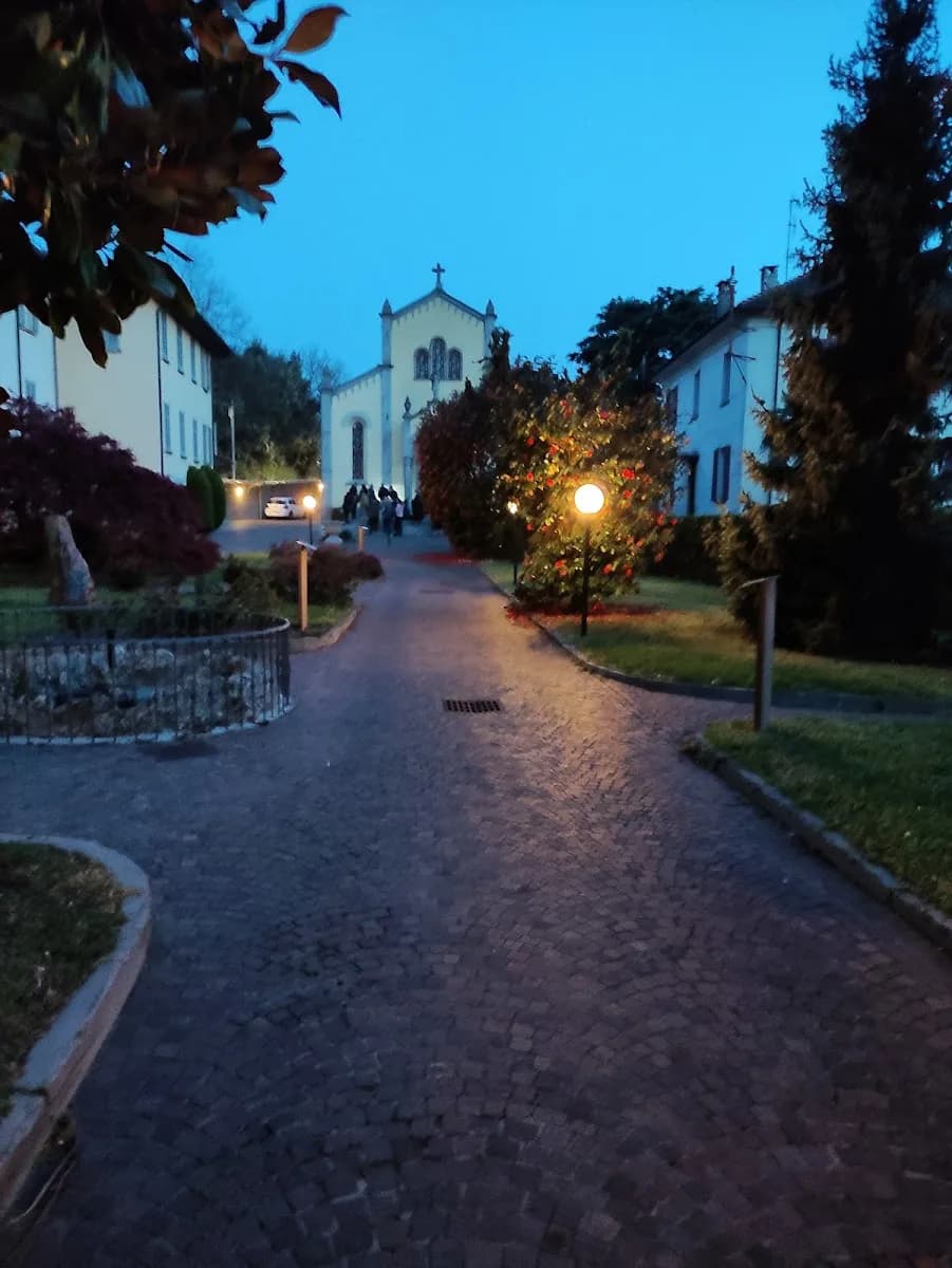 Casa Di Riposo Istituto Delle Figlie Di Santa Maria Della Divina Provvidenza - Como