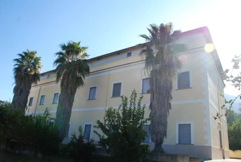 Casa Di Riposo Istituto Sacro Cuore Comunita Tutelare Per Anziani - Domicella
