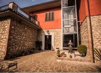 Casa Di Riposo Residenza Padre Pio - Amaseno