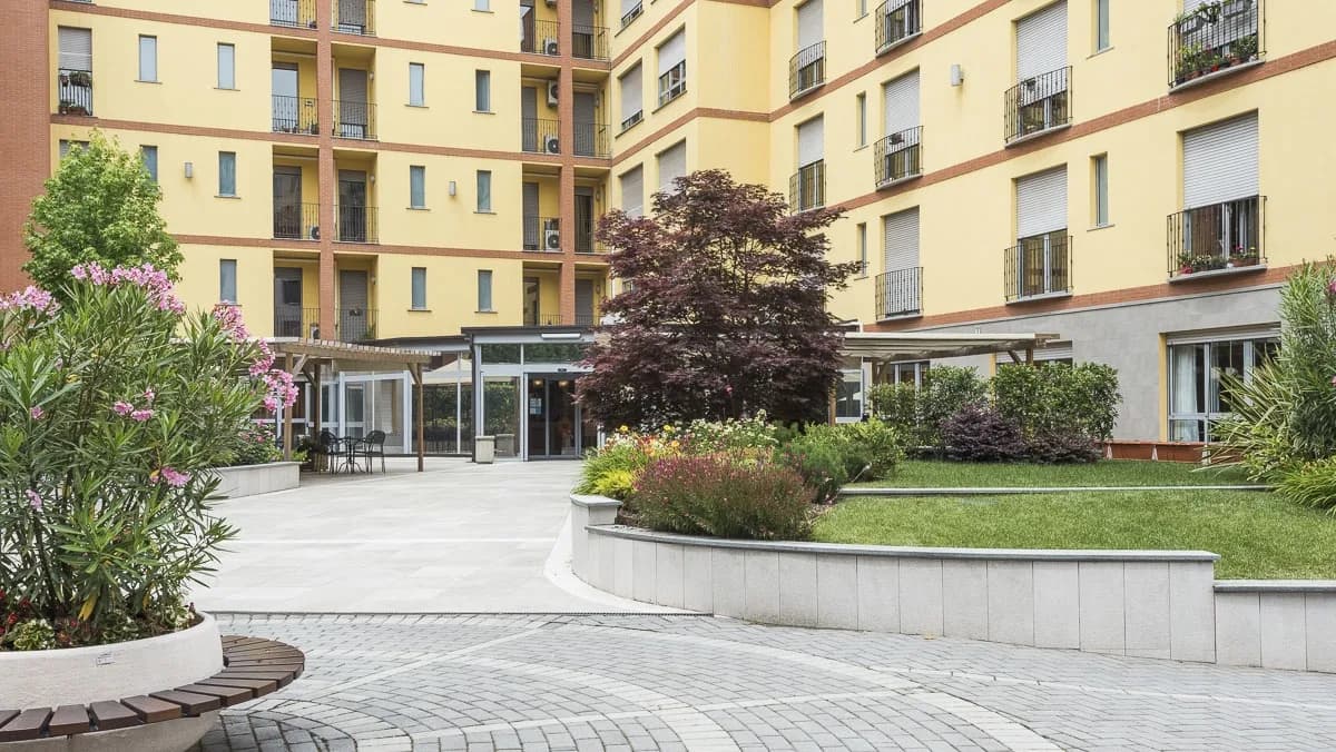Casa Di Riposo Rsa Santa Lucia Residenza Per Anziani - Milano