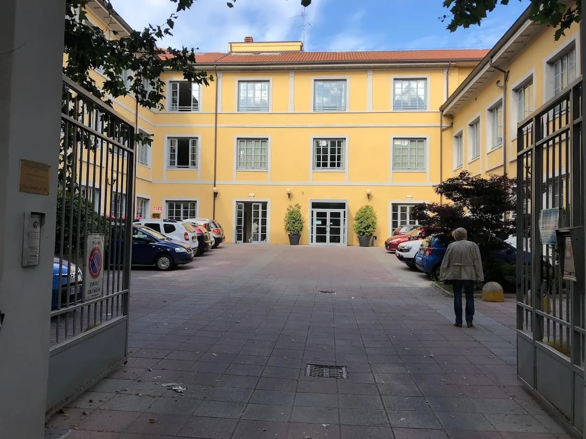 Casa Famiglia Di Milano Affori - Milano