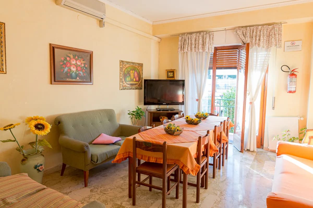 Casa Famiglia Odette Di Gabriele Maria Agostina - Palermo