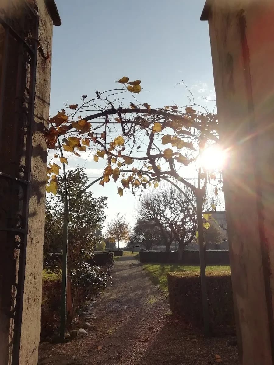 Casa Sacra Famiglia Delle Figlie Di Maria Ausiliatrice - Missaglia