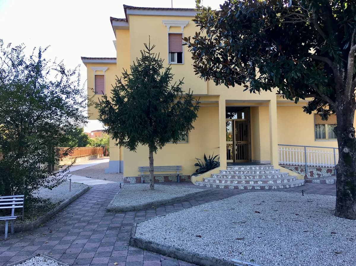 Casa San Giovanni Casa Di Riposo, Ospizio, Napoli, Campania - Saviano
