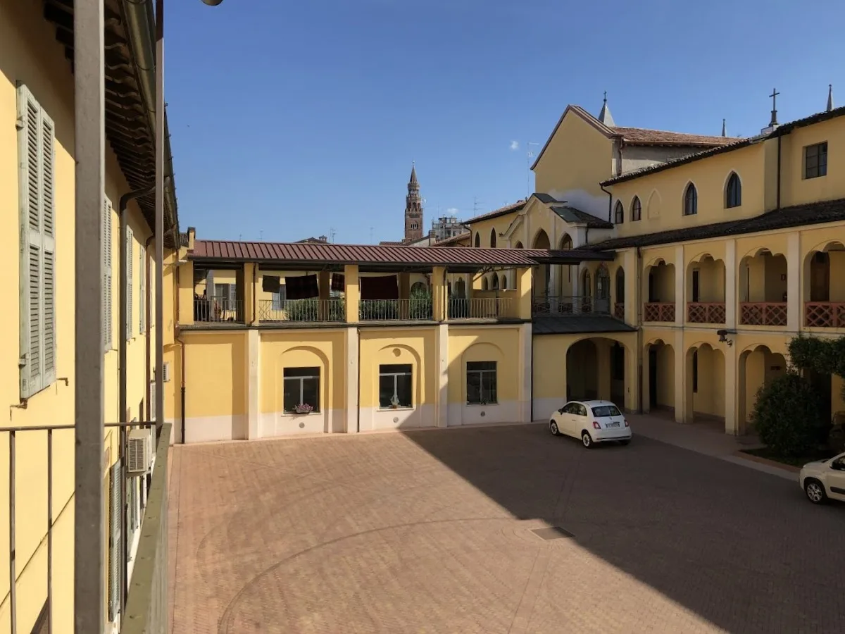Casa Serena Residenza Per Persone Anziane - Cremona