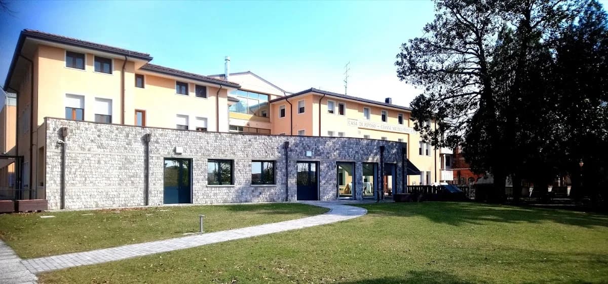 Fondazione Micoli Toscano, Residenza Per Anziani - Castions
