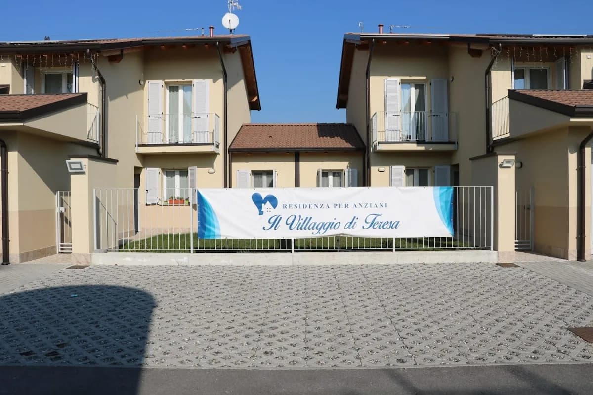 Il Villaggio Di Teresa C.a.s.a. Lodi Vecchio (lo) - Lodi Vecchio