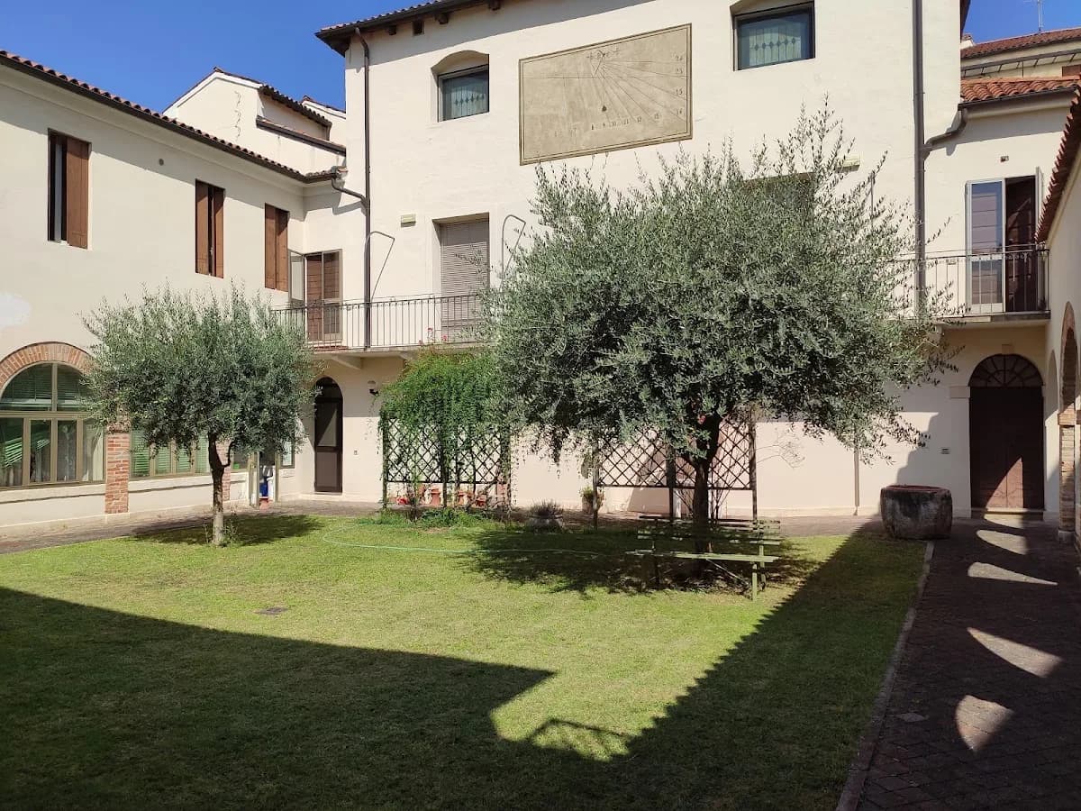Ipab Of Vicenza Ottavio Trento Residence - Vicenza