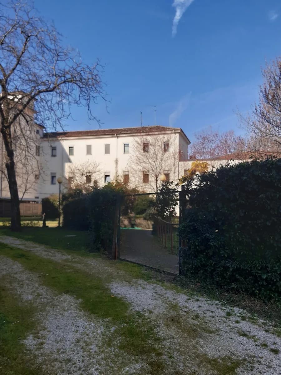 Ipab Of Vicenza Residence Girolamo Salvi - Vicenza