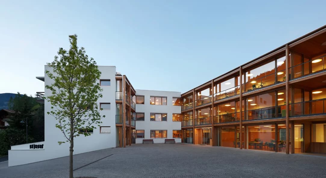 Josefsheim Altersheim - Villanders