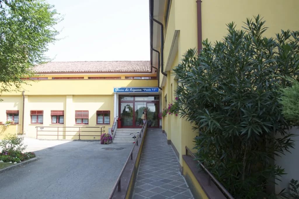 R.s.a. Retirement Home Paul Vi Foundation Onlus - Bagnolo Mella