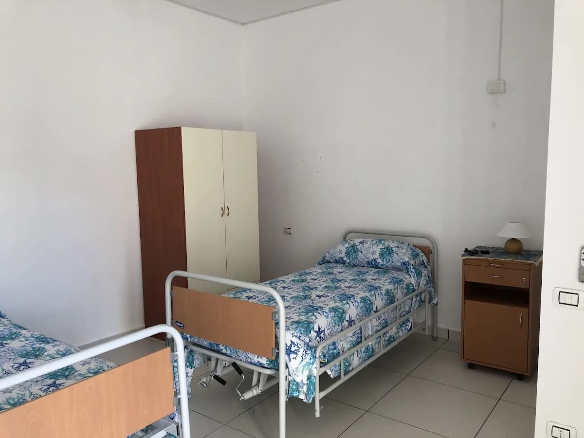 Residenza Iris Casa Famiglia Per Anziani - Casagiove