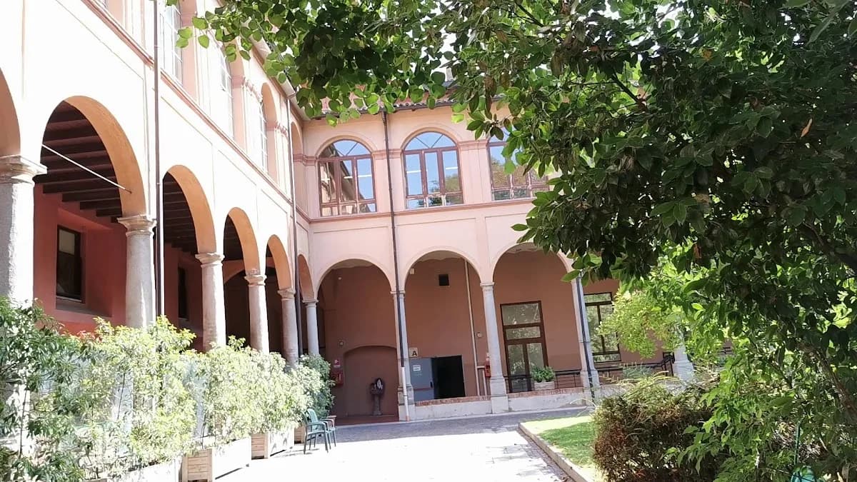 Santa Chiara Foundation Onlus